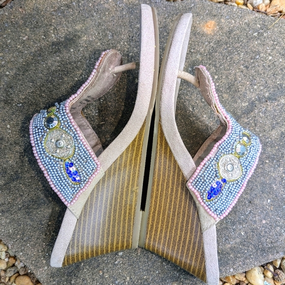 Mountain Sole Women's 7.5 Leather Sandals Slides Wedge Heels Pink Silver Beads - Picture 6 of 11